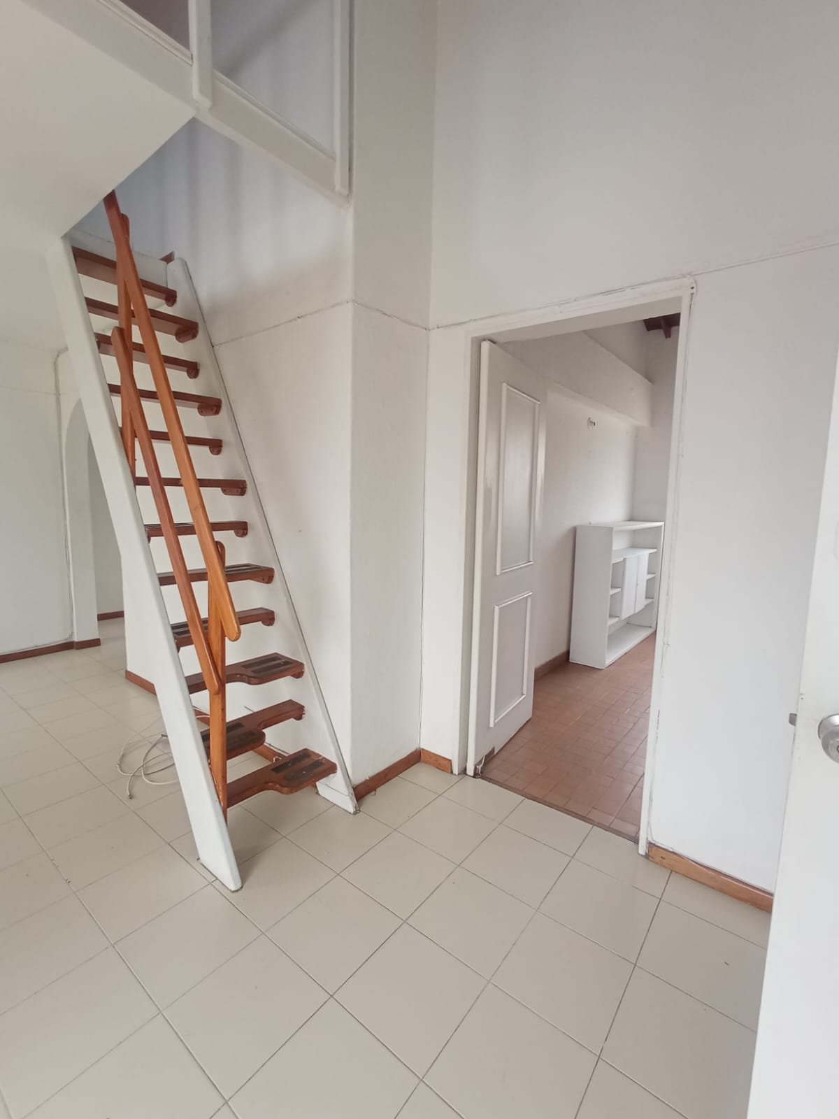 APARTAMENTO EN UNIDAD CERRADA COD 609